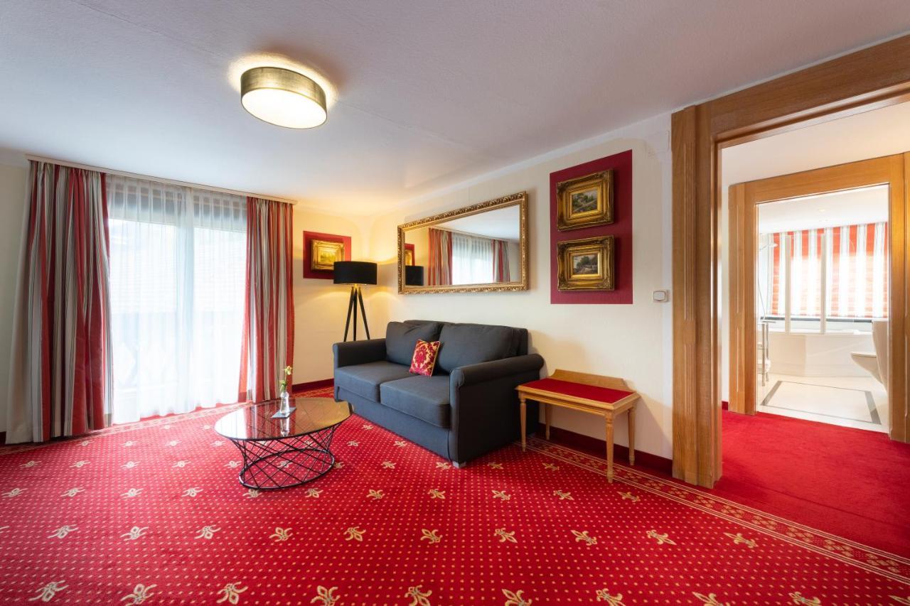 Alpin & Wellness Resort Hotel Ludwig Royal Оберштауфен Екстер'єр фото