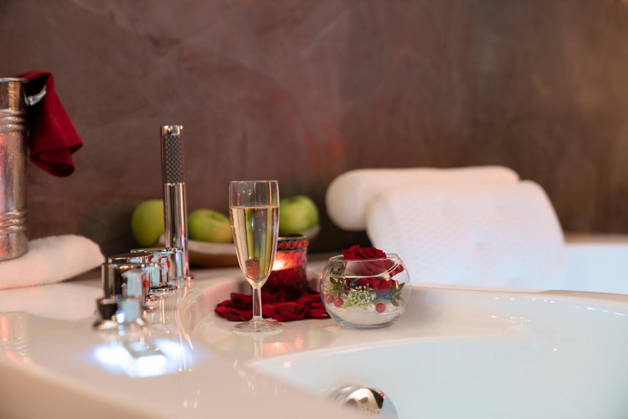 Alpin & Wellness Resort Hotel Ludwig Royal Оберштауфен Екстер'єр фото